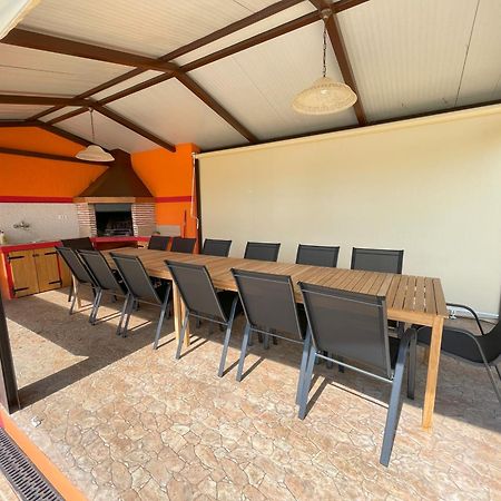 Villa Antonci-18, Pool, 3 Houses, Jacuzzi, Private Territory Antonci  外观 照片
