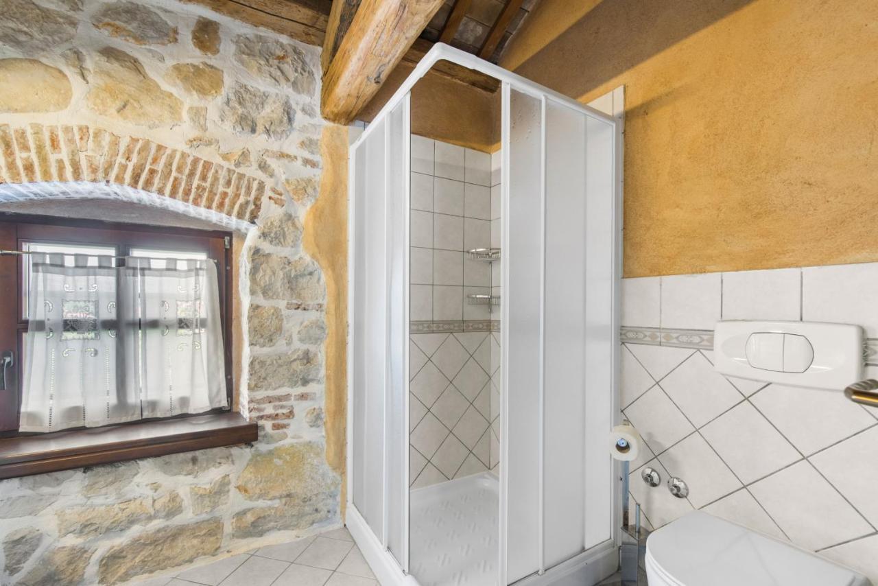 Villa Antonci-18, Pool, 3 Houses, Jacuzzi, Private Territory Antonci  外观 照片