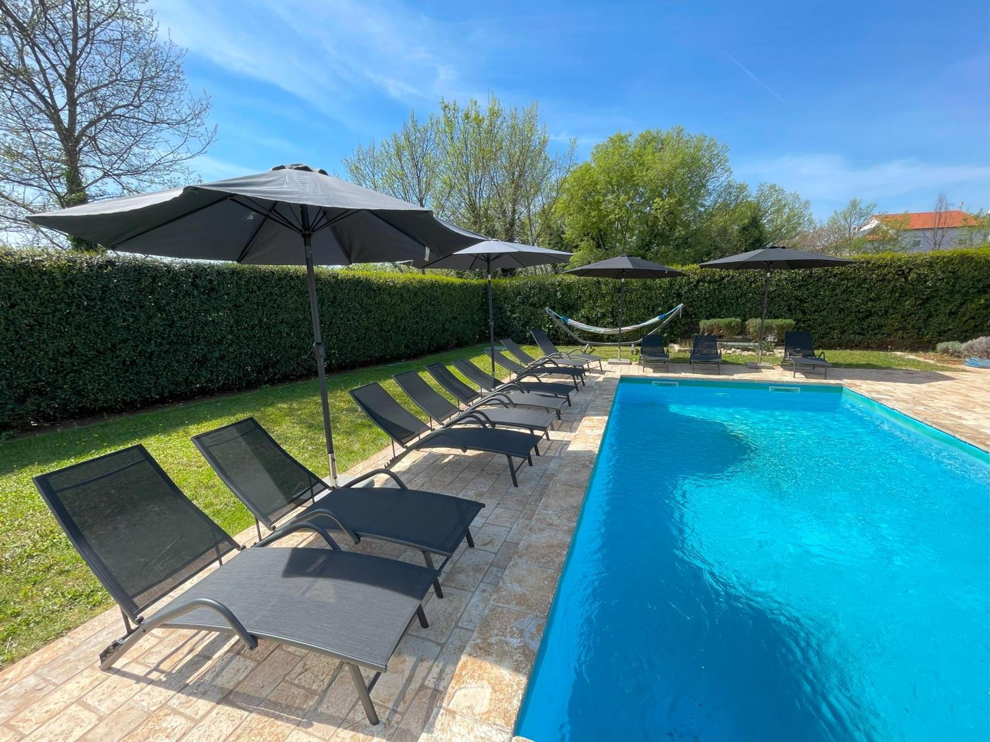 Villa Antonci-18, Pool, 3 Houses, Jacuzzi, Private Territory Antonci  外观 照片
